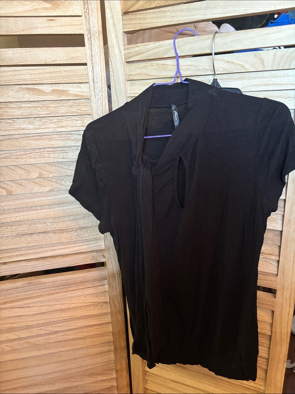 Junior Flair Black Knit Junior Top with Neck Tie Detail Medium